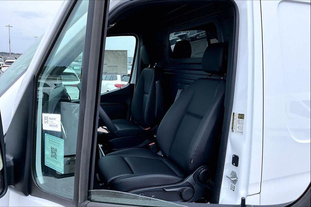 new 2026 Mercedes-Benz Sprinter 2500 car, priced at $68,553