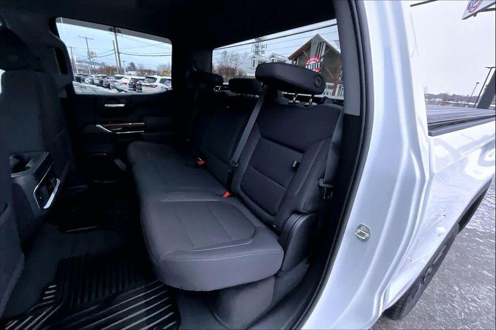 used 2022 GMC Sierra 1500 car, priced at $38,920
