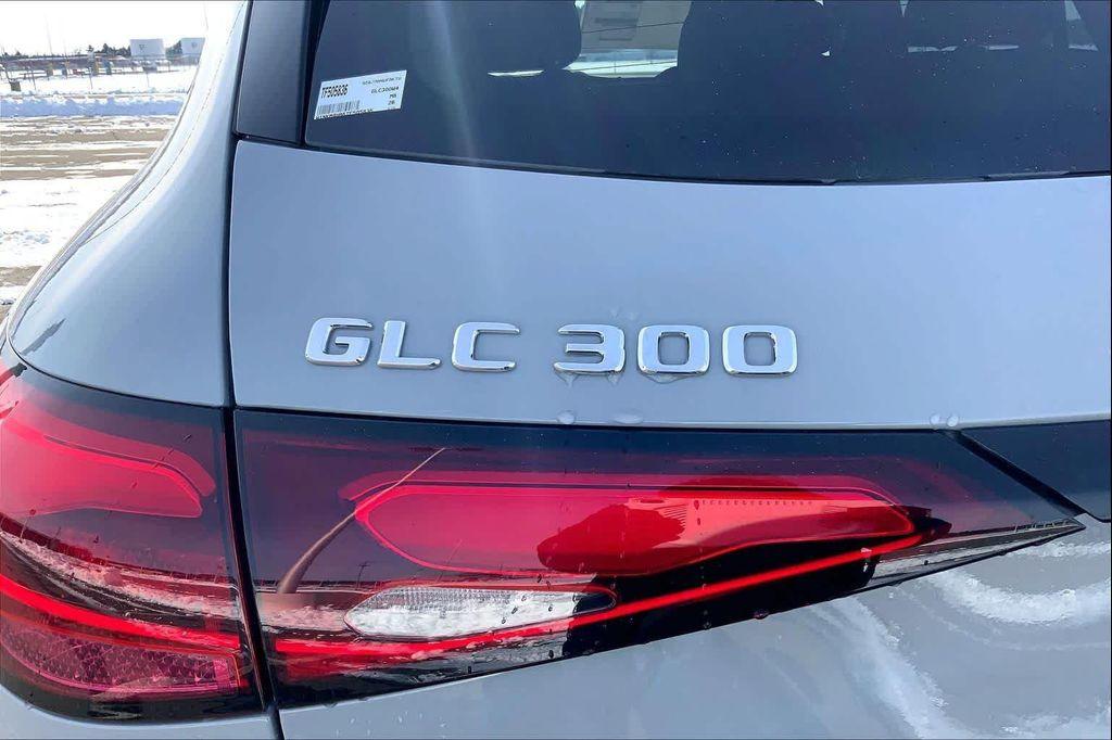 new 2026 Mercedes-Benz GLC 300 car, priced at $61,580