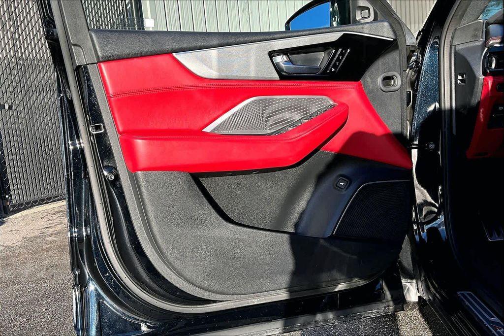 used 2023 Acura MDX car, priced at $40,476