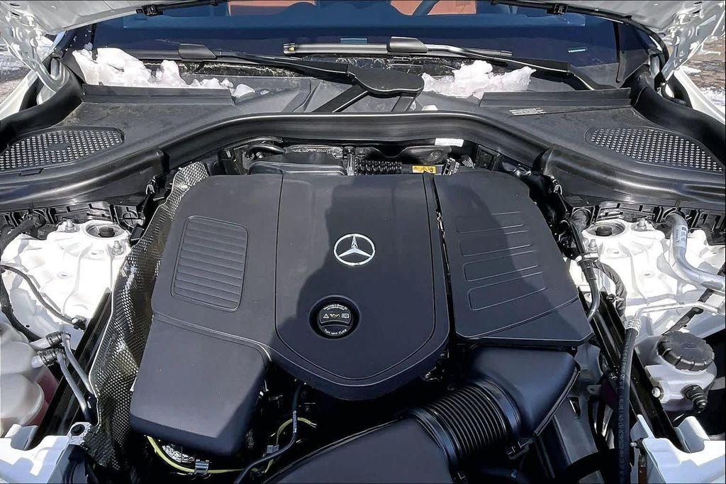 new 2026 Mercedes-Benz GLC 300 car, priced at $61,055