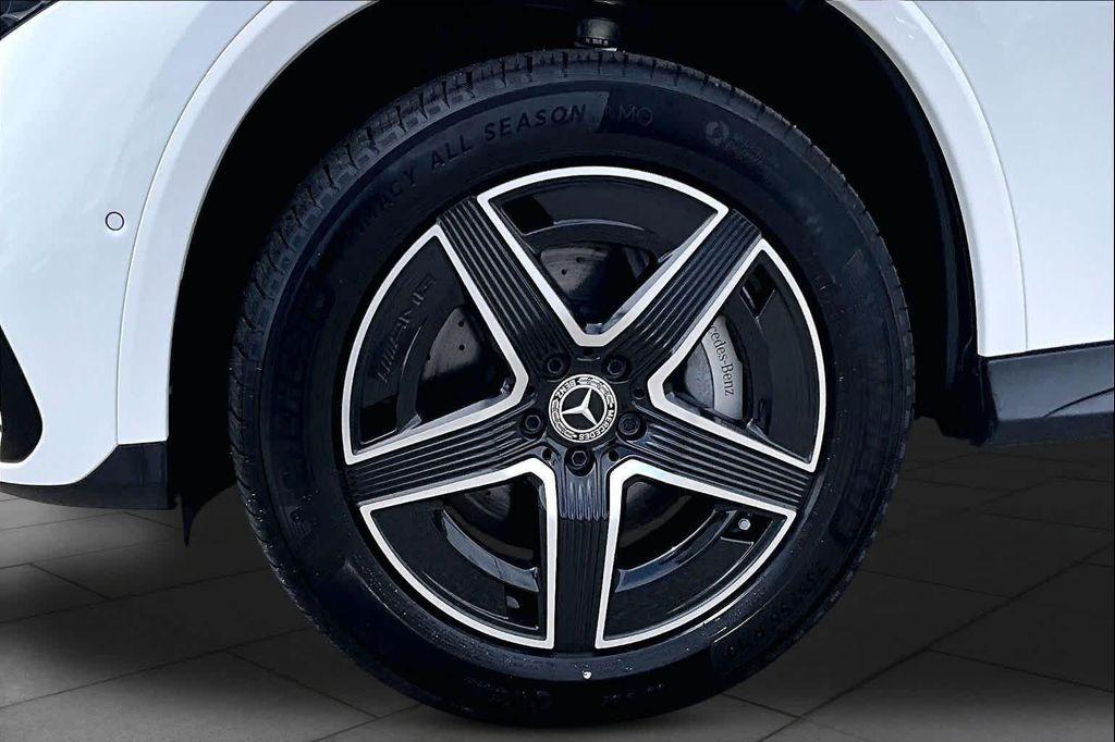 used 2026 Mercedes-Benz GLC 300 car, priced at $61,964