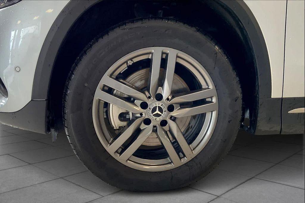 used 2025 Mercedes-Benz GLA 250 car, priced at $42,993