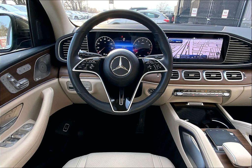 used 2024 Mercedes-Benz GLE 350 car, priced at $54,997