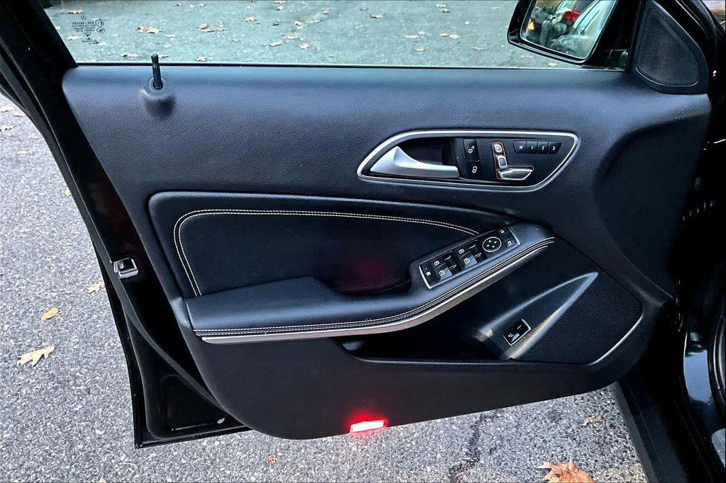 used 2018 Mercedes-Benz GLA 250 car, priced at $14,599