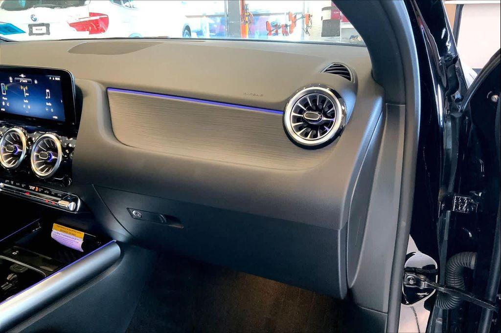 used 2026 Mercedes-Benz GLA 250 car, priced at $43,153