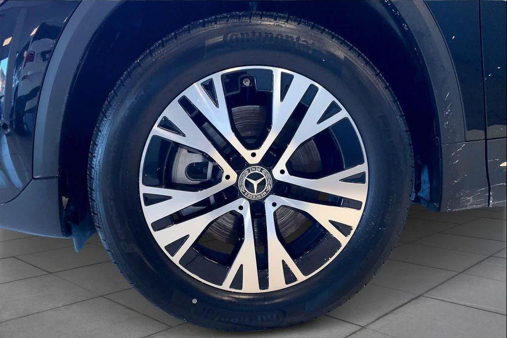 used 2026 Mercedes-Benz GLA 250 car, priced at $43,153