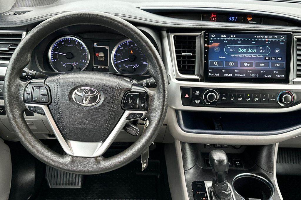used 2019 Toyota Highlander car, priced at $19,388