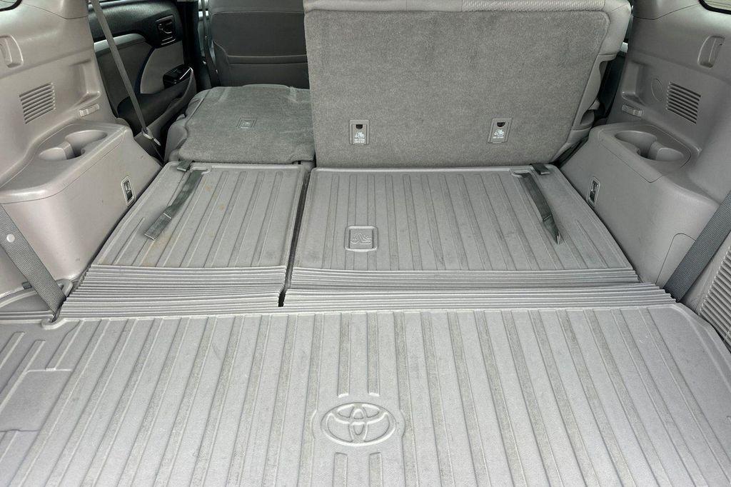 used 2019 Toyota Highlander car, priced at $19,388