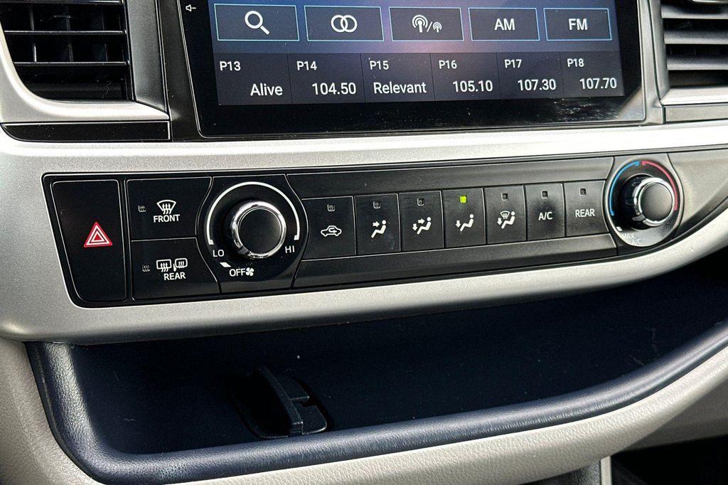 used 2019 Toyota Highlander car, priced at $19,388