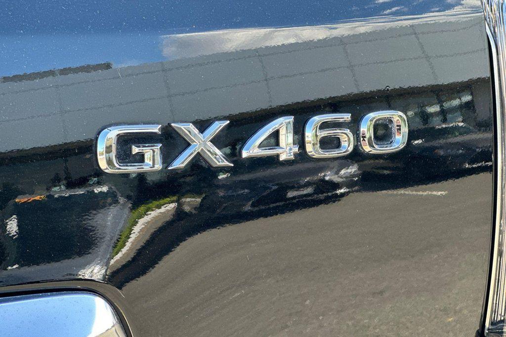 used 2021 Lexus GX 460 car, priced at $43,588