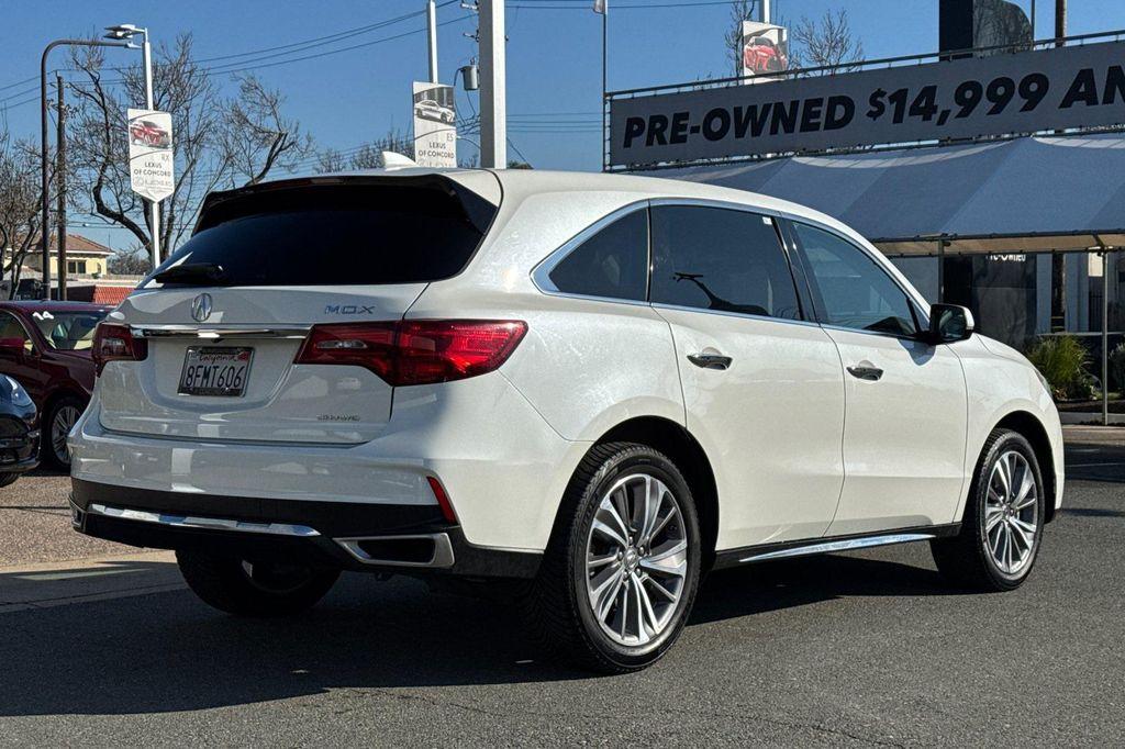 used 2018 Acura MDX car, priced at $19,888