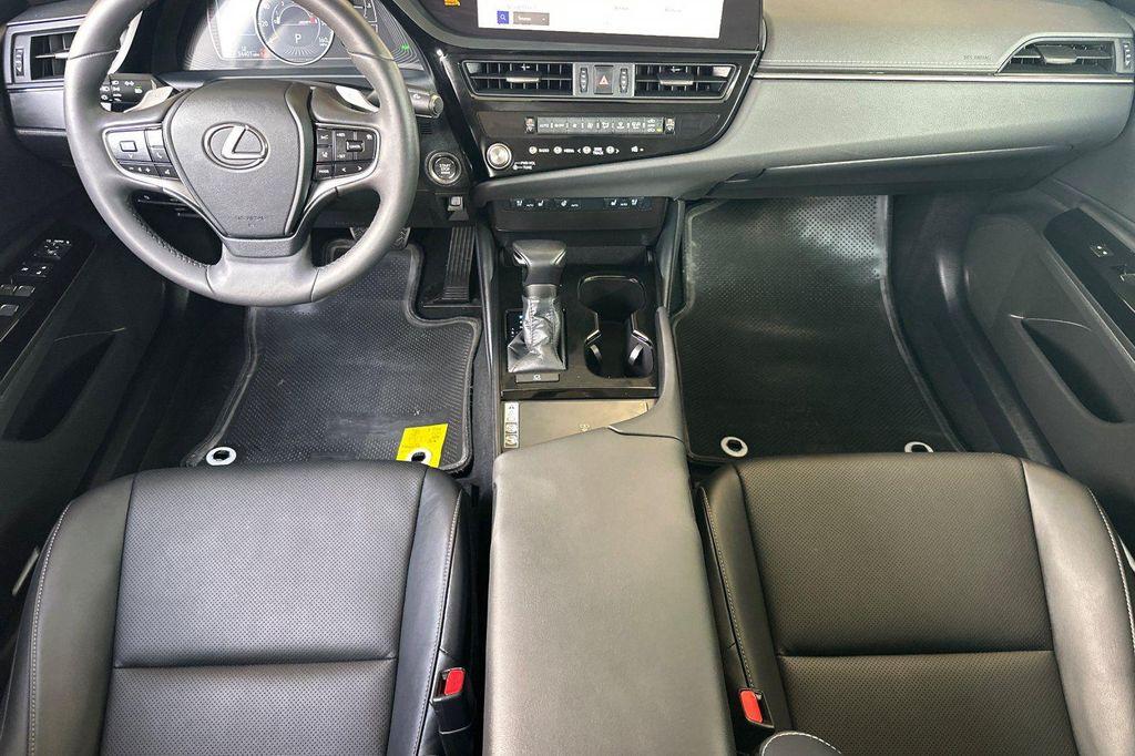 used 2023 Lexus ES 350 car, priced at $40,588