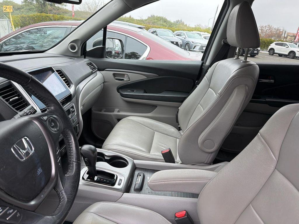 used 2016 Honda Pilot car, priced at $18,488