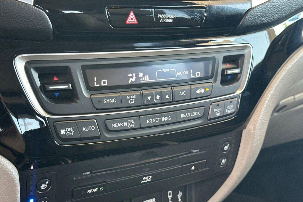 used 2017 Honda Pilot car, priced at $23,588