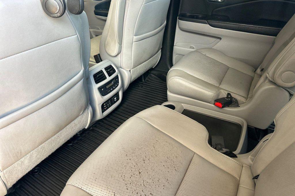 used 2017 Honda Pilot car, priced at $23,588