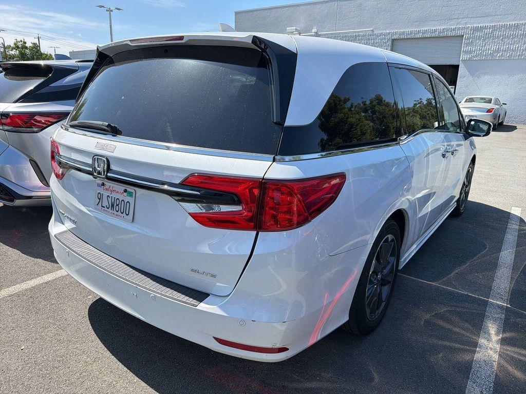 used 2024 Honda Odyssey car, priced at $39,998