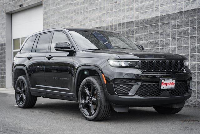 used 2022 Jeep Grand Cherokee car, priced at $27,249