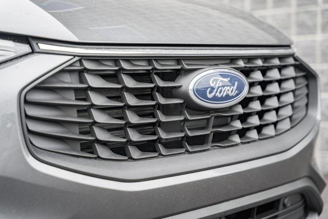 new 2026 Ford Escape PHEV car, priced at $26,048