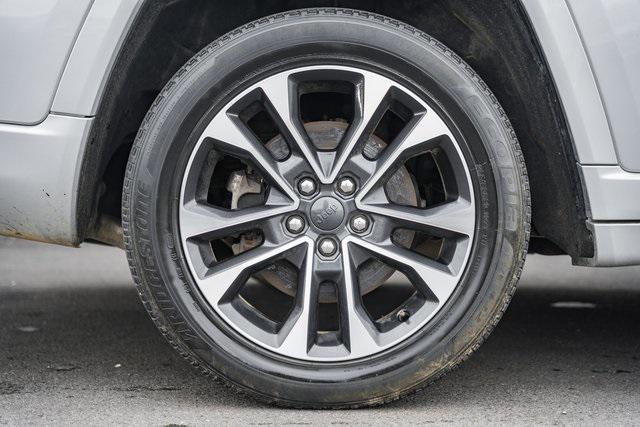 used 2022 Jeep Grand Cherokee L car, priced at $28,582