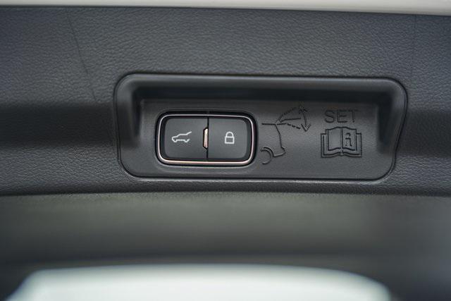 new 2026 Ford Explorer car, priced at $44,239