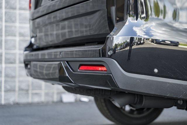 new 2025 Ford Expedition car, priced at $82,990