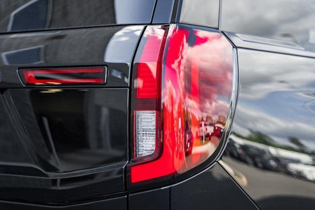 new 2025 Ford Expedition car, priced at $82,990