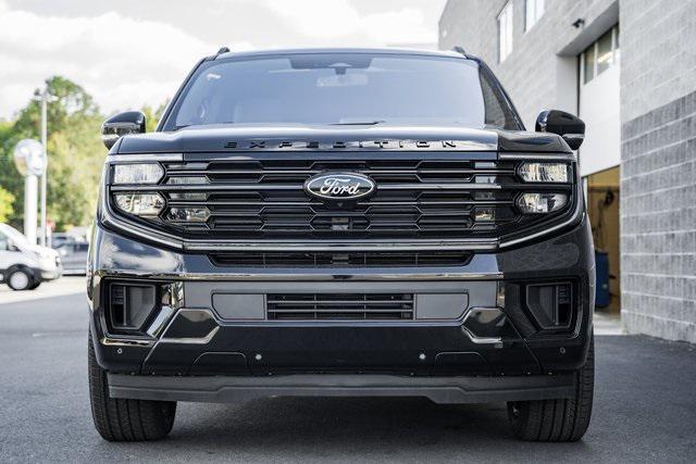 new 2025 Ford Expedition car, priced at $82,990
