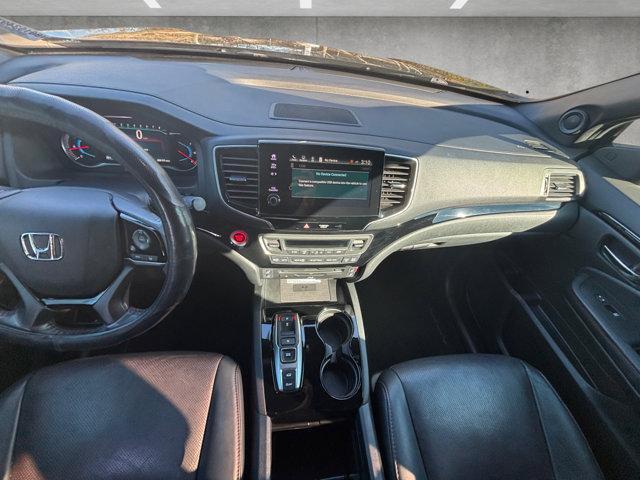 used 2022 Honda Pilot car, priced at $28,991