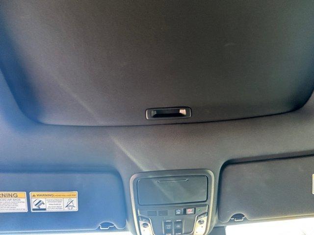 used 2022 Honda Pilot car, priced at $28,991