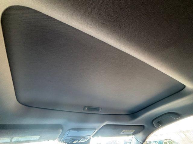 used 2022 Honda Pilot car, priced at $28,991