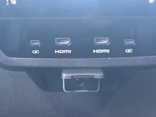 used 2025 GMC Yukon XL car, priced at $89,991