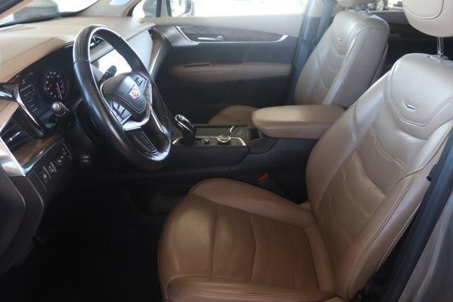 used 2022 Cadillac XT5 car, priced at $27,991