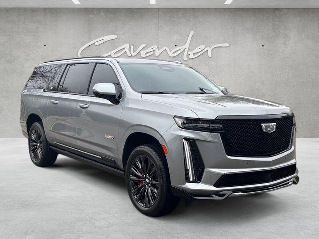 used 2023 Cadillac Escalade ESV car, priced at $109,991
