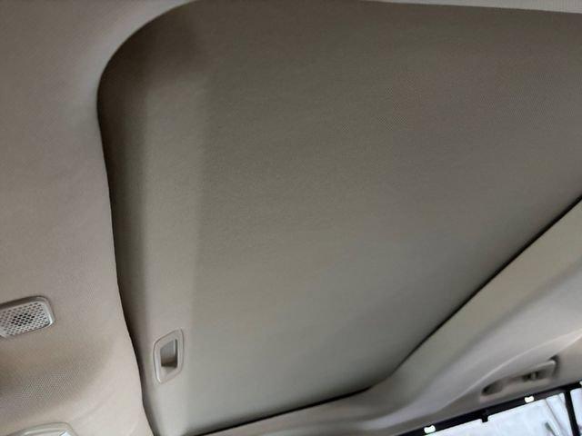 used 2025 Toyota Highlander car, priced at $44,216