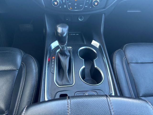 used 2021 Chevrolet Traverse car, priced at $26,558