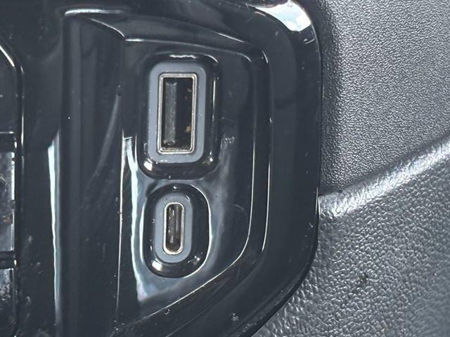 used 2022 GMC Sierra 1500 car, priced at $42,216