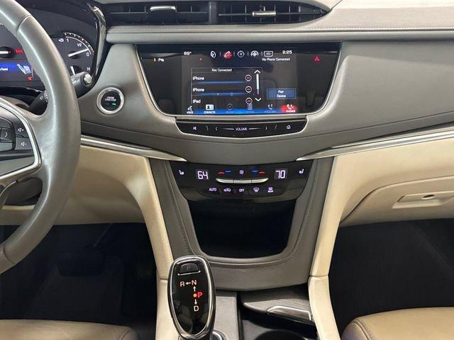 used 2018 Cadillac XT5 car, priced at $20,736