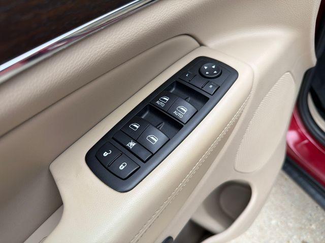 used 2014 Jeep Grand Cherokee car, priced at $9,795