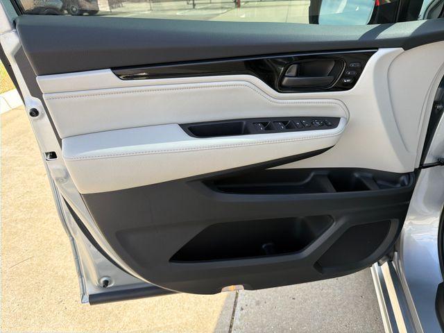new 2026 Honda Odyssey car, priced at $48,990