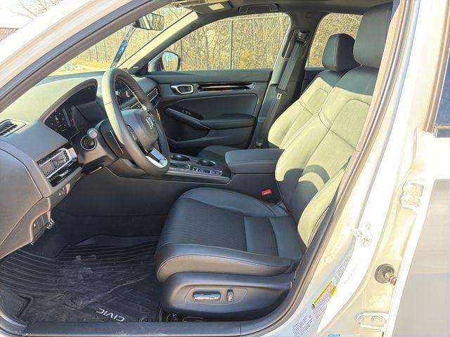 new 2026 Honda Civic Hybrid car, priced at $33,945