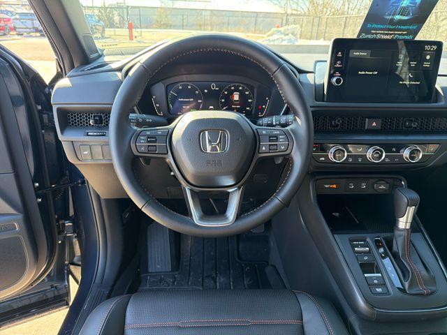 new 2026 Honda CR-V Hybrid car, priced at $41,675