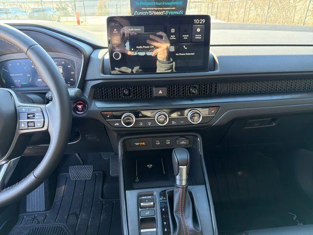 new 2026 Honda CR-V Hybrid car, priced at $41,675