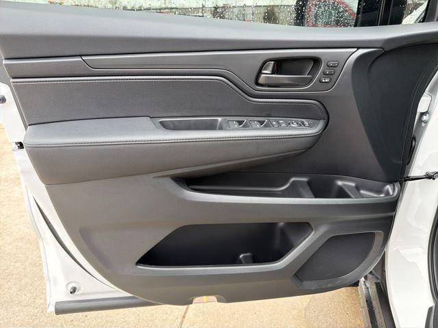 new 2026 Honda Odyssey car, priced at $45,340