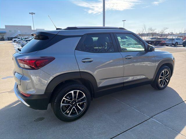 used 2025 Chevrolet TrailBlazer car, priced at $23,695