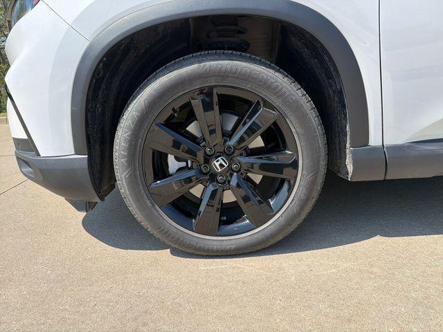 used 2025 Honda Pilot car, priced at $47,995