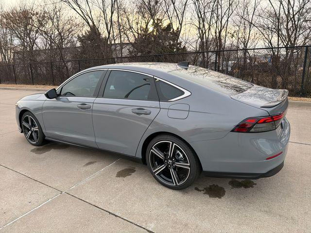 new 2025 Honda Accord Hybrid car, priced at $35,305