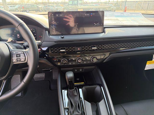 new 2025 Honda Accord Hybrid car, priced at $36,590