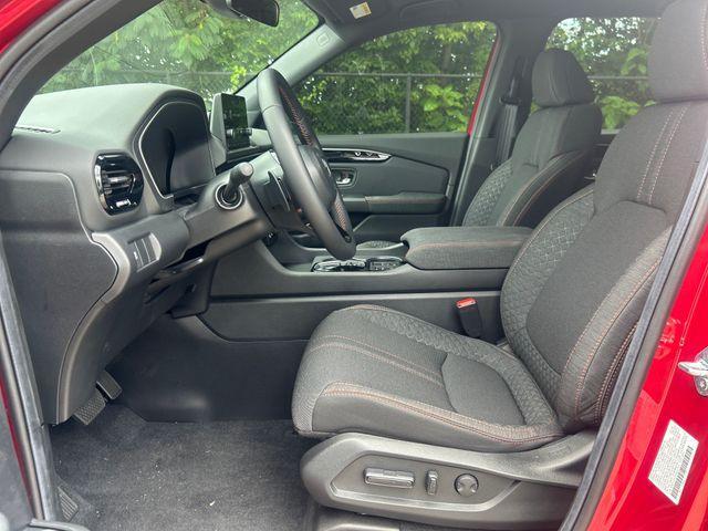 used 2025 Honda Pilot car, priced at $41,695