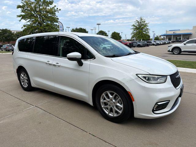 used 2023 Chrysler Pacifica car, priced at $23,495
